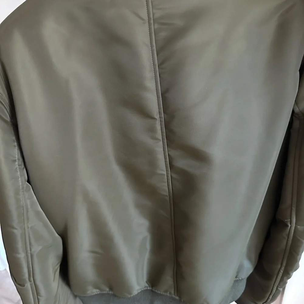 Amiri - Picture 6 of 6